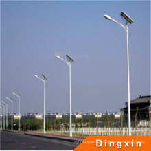 8m 60W Solar-LED-Straßenlaterne mit Sonokappe ISO9001 genehmigt